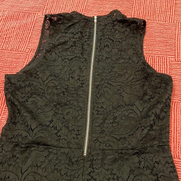Garage women’s large Black Lace one piece shortsuit / romper - Picture 14 of 15